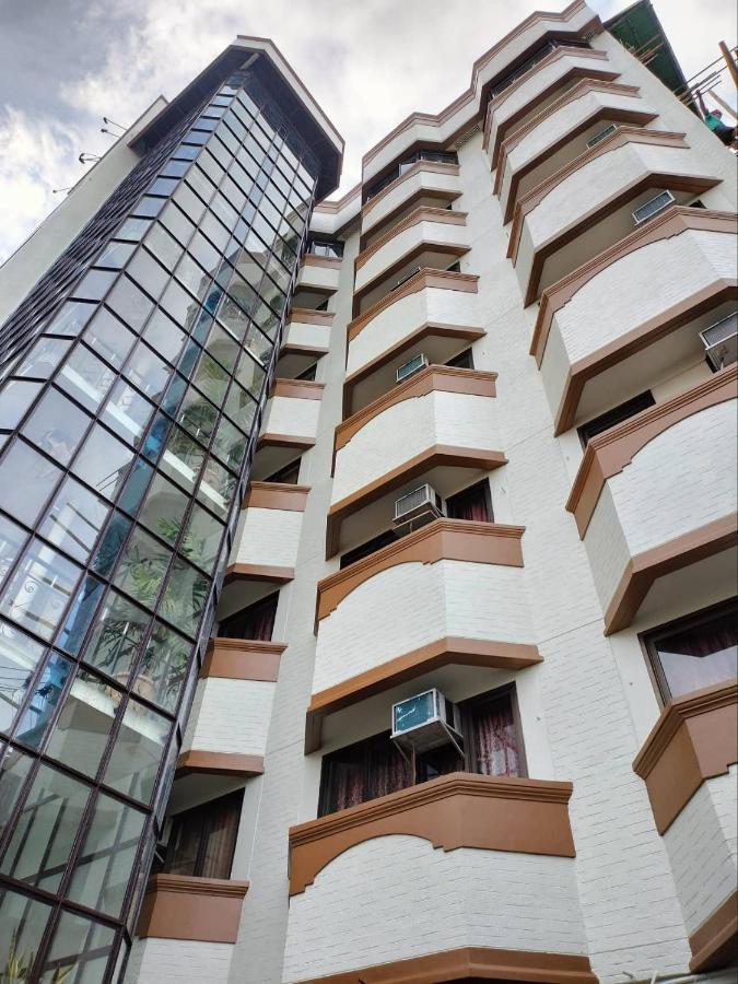 Fuente Hotel De Cebu Stadt Exterior foto